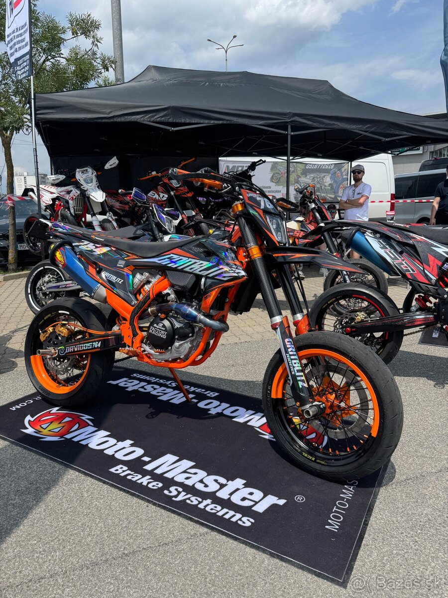 Supermoto
