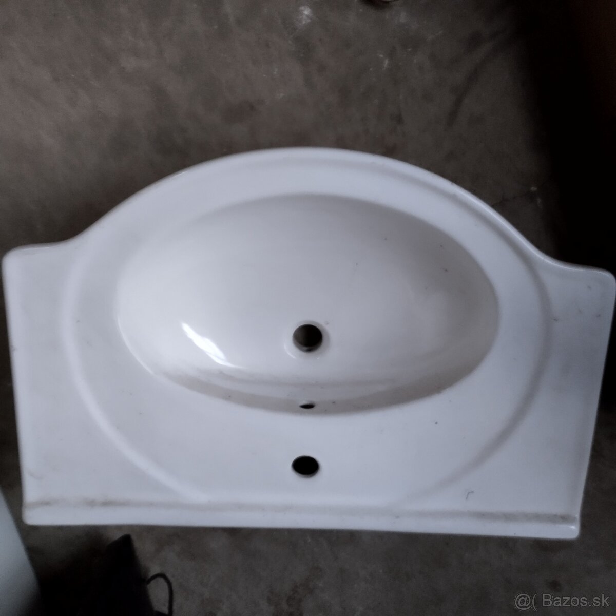 Predaj umývadlá so skrinkou