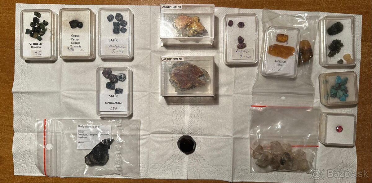 Zbierka minerálov a drahých kameňov