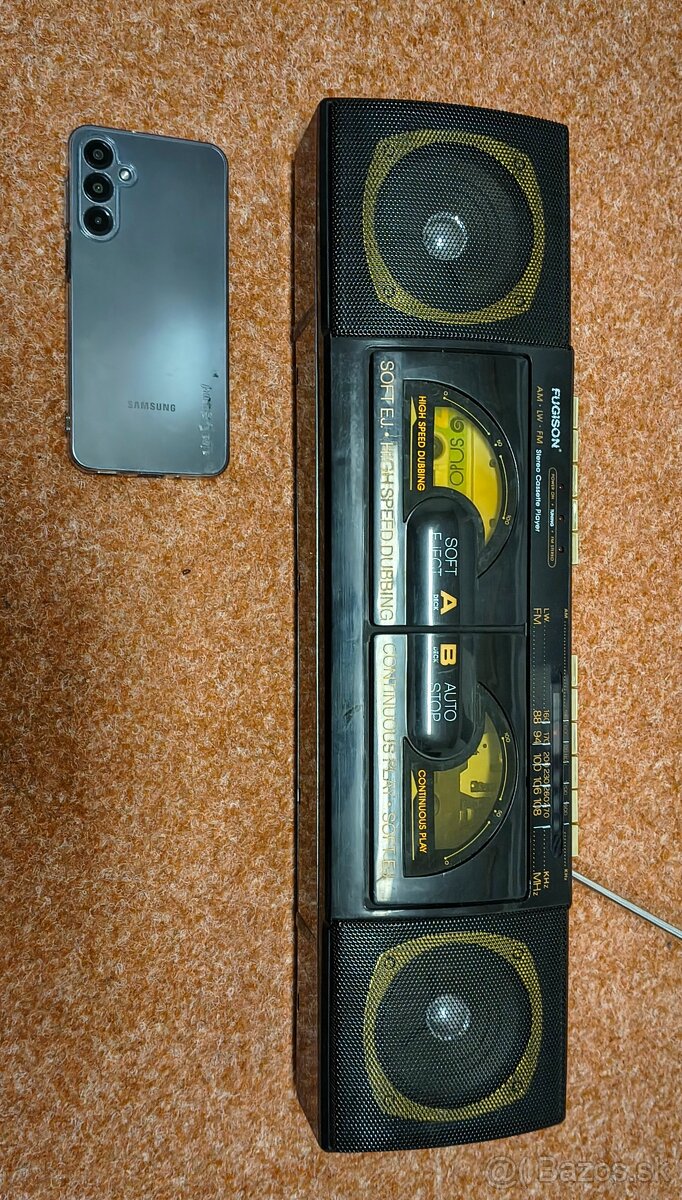 Rarita - Fugison z Vietnamských tržníc