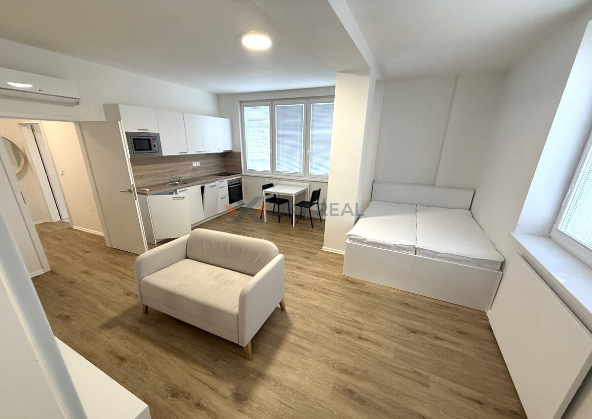 Moderný 1-izbový byt s parkovaním kúsok od Centra Trnavy