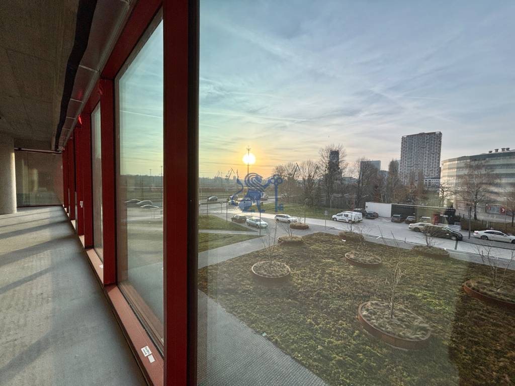 GRAVITAS | Na PREDAJ | nebytový priestor | Prístavná ulica