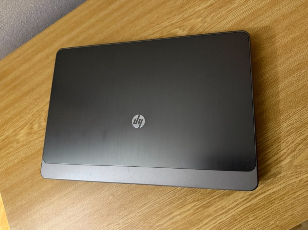 Notebook 13,3" HP.Intel i3-2330M 2x2,20GHz.4Gram.320gb.Win7