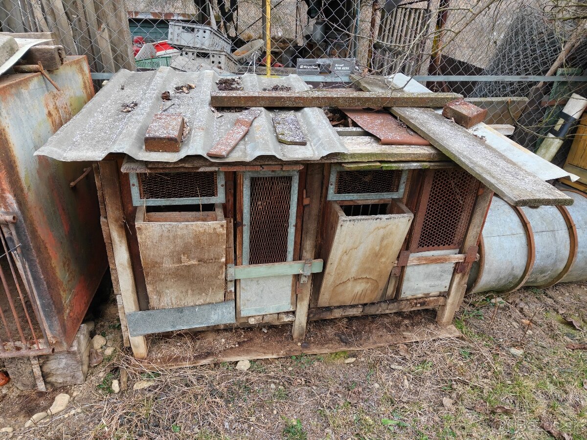 Králikáreň – drevená, viacboxová