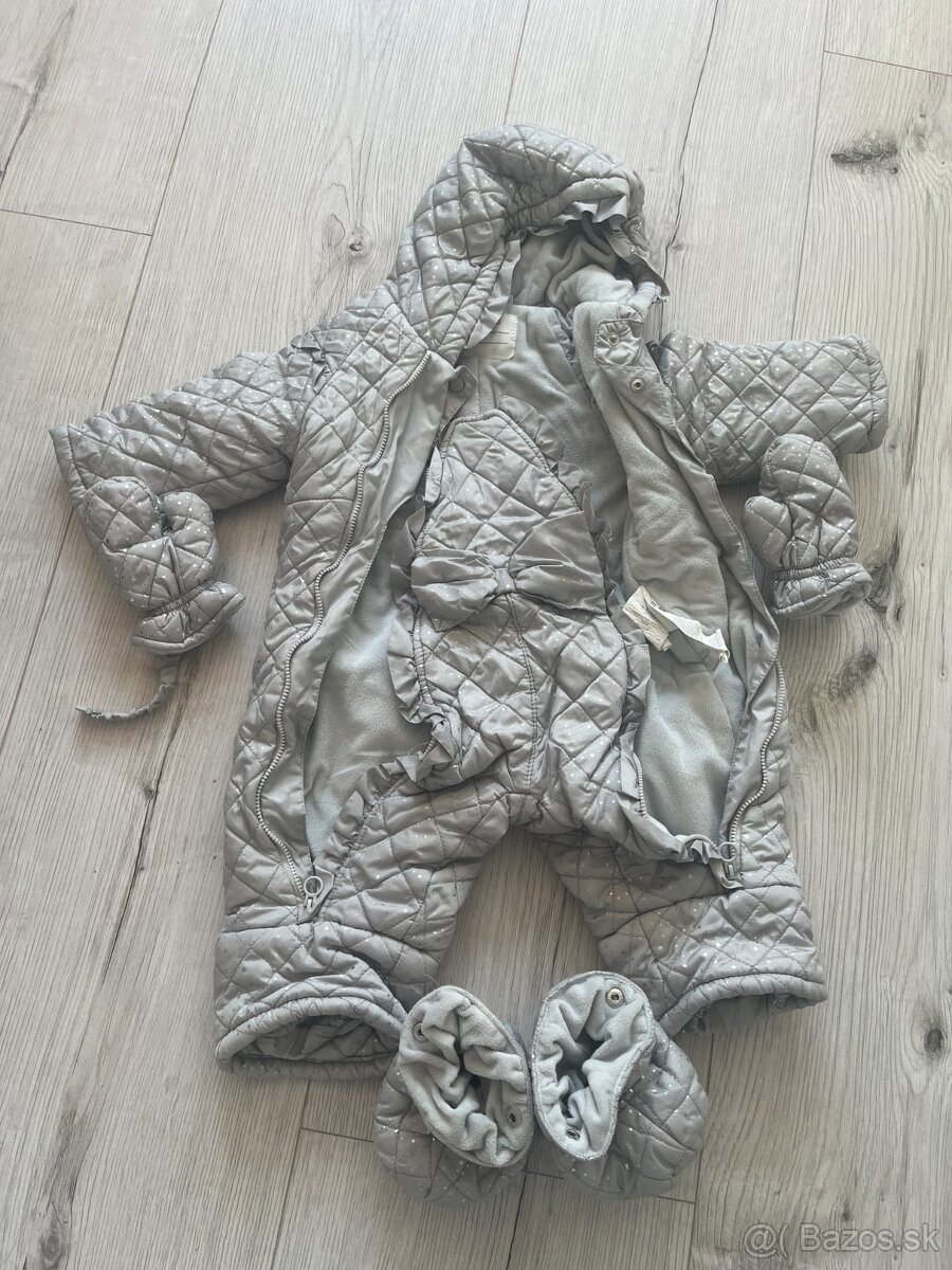 Strieborný zimný overal