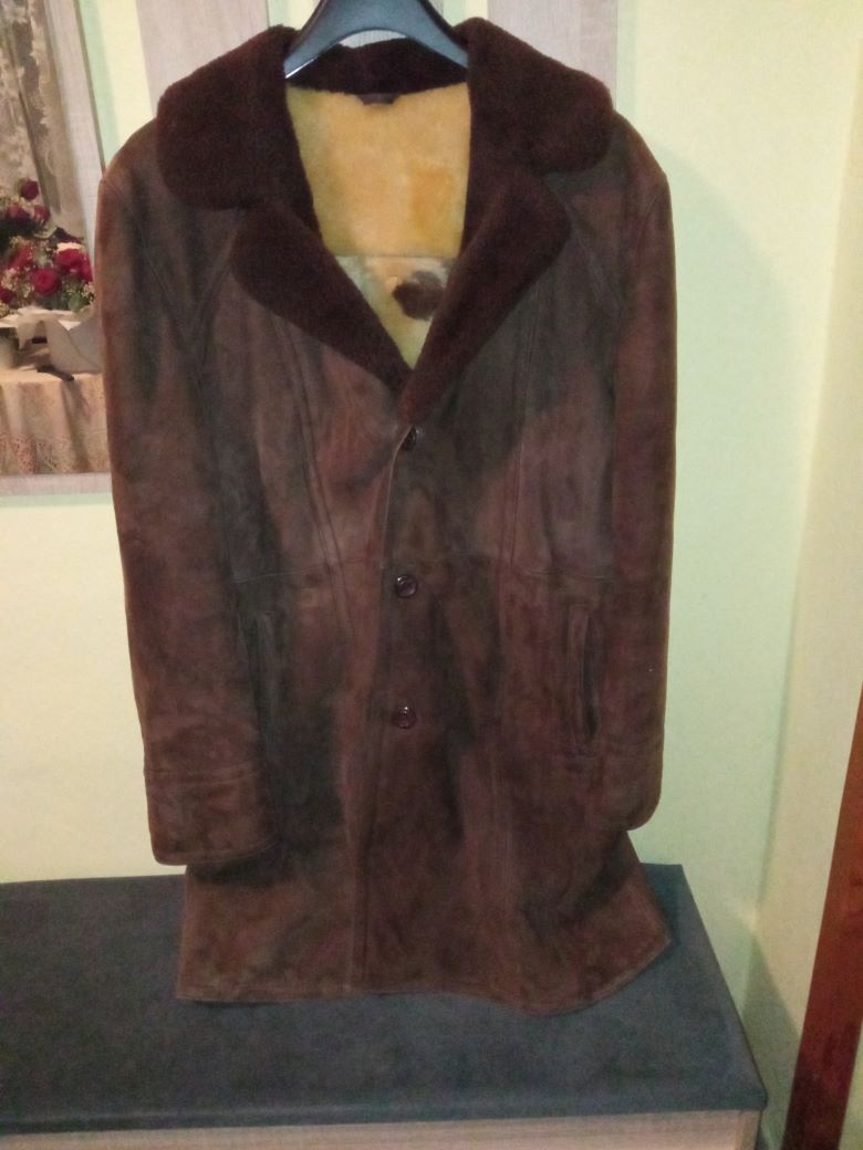 Predám pánsky kožuch.