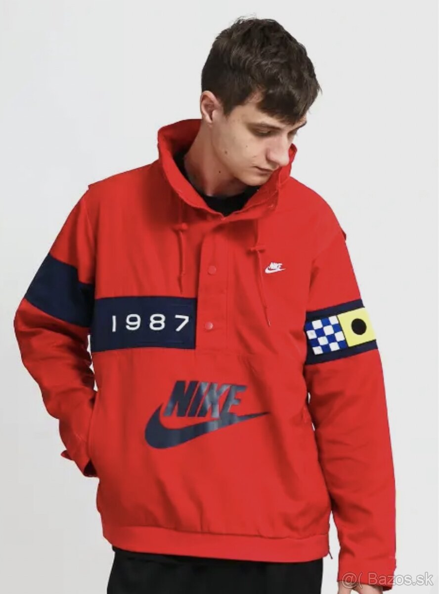 Nike woven jacket