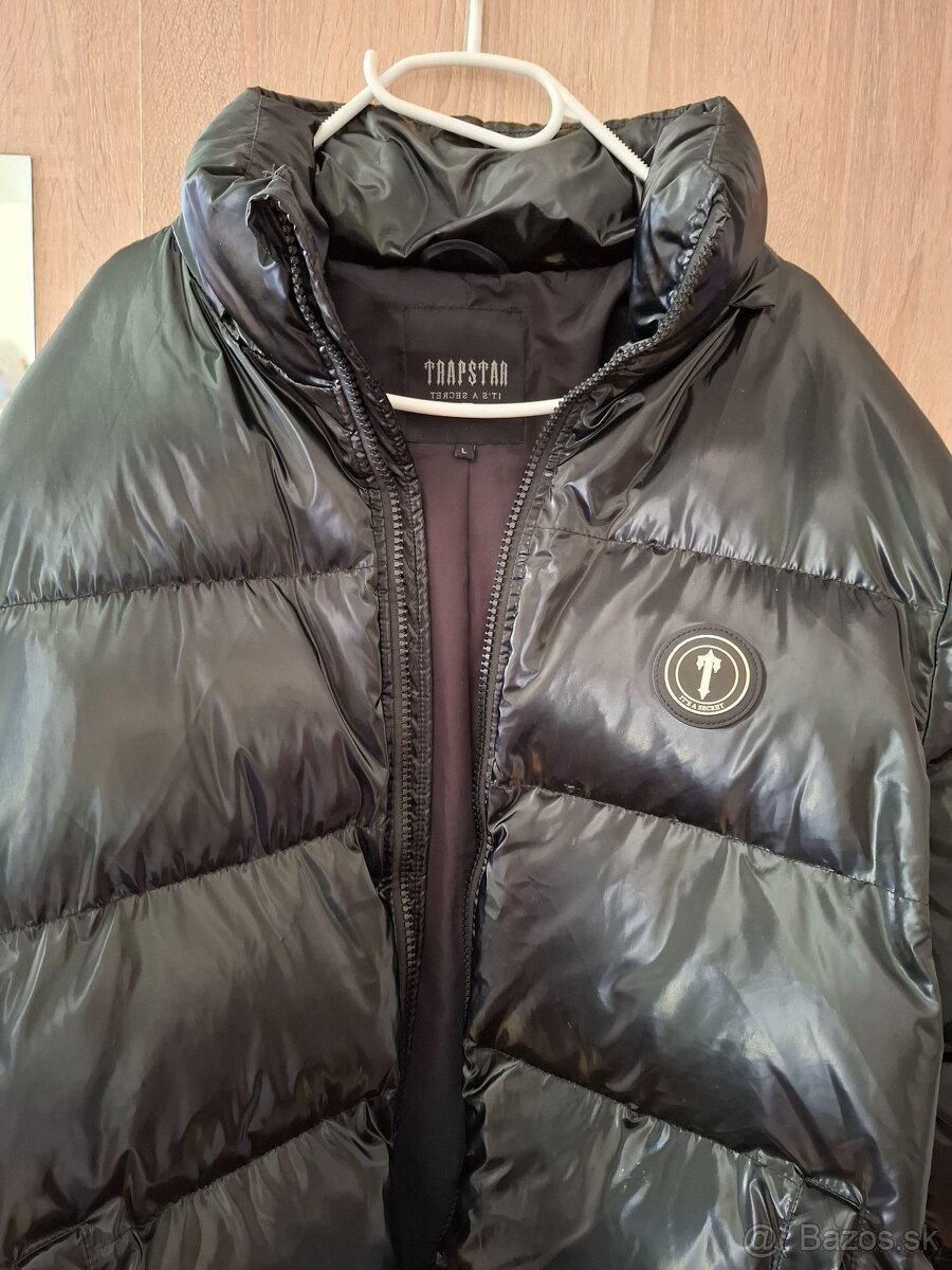 Trapstar Shiny black