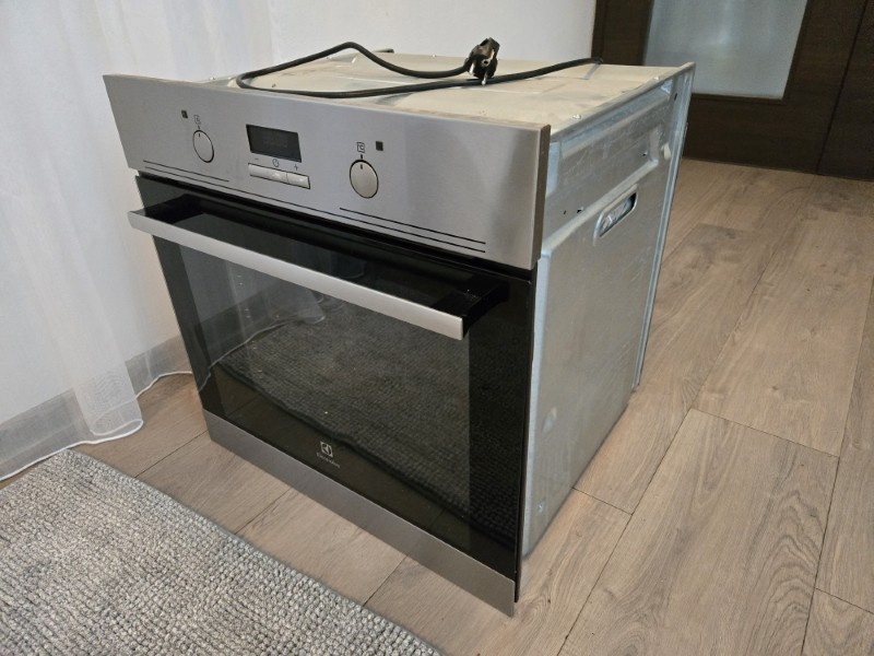 Vstavaná rúra Electrolux EOA 3450 AOX