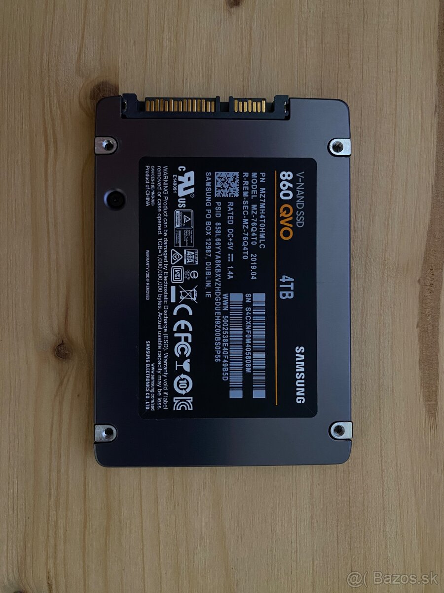 Samsung SSD 860 QVO 4TB + box s USB-C
