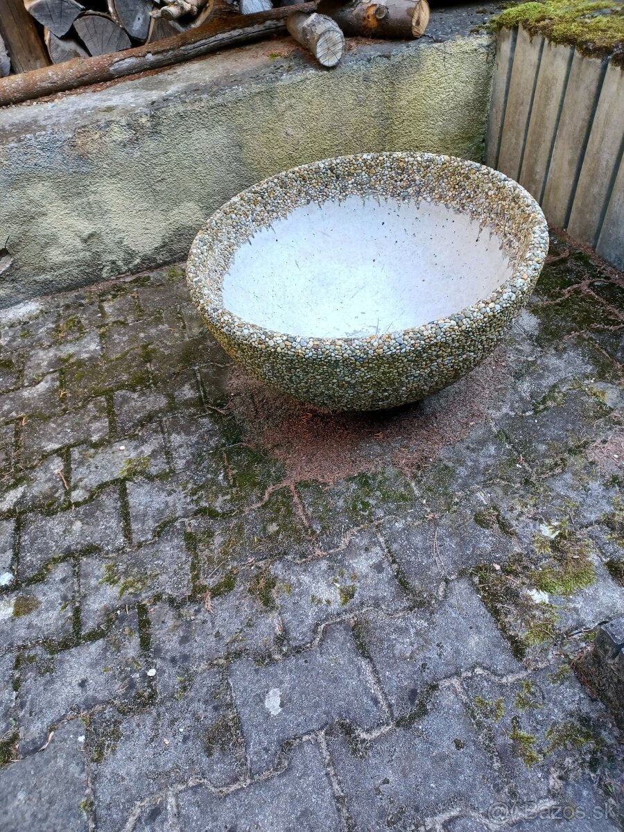 Kvetináče