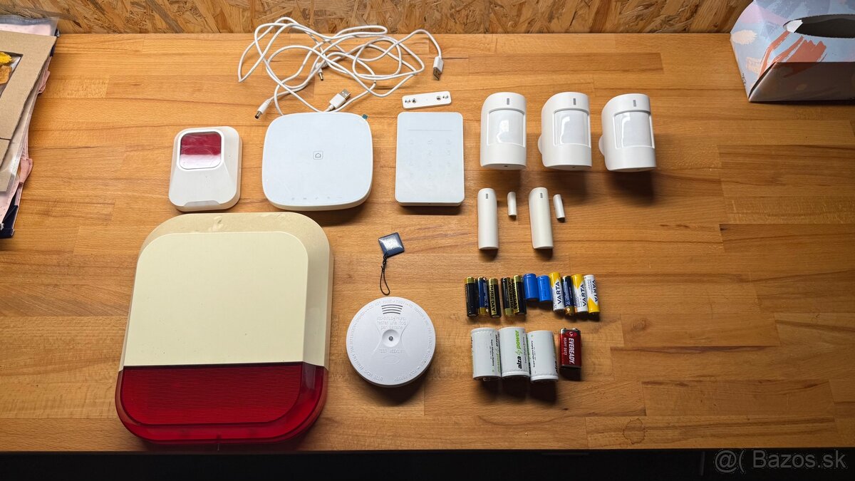 iGET SECURITY M5-4G Premium - zabezpečovací systém