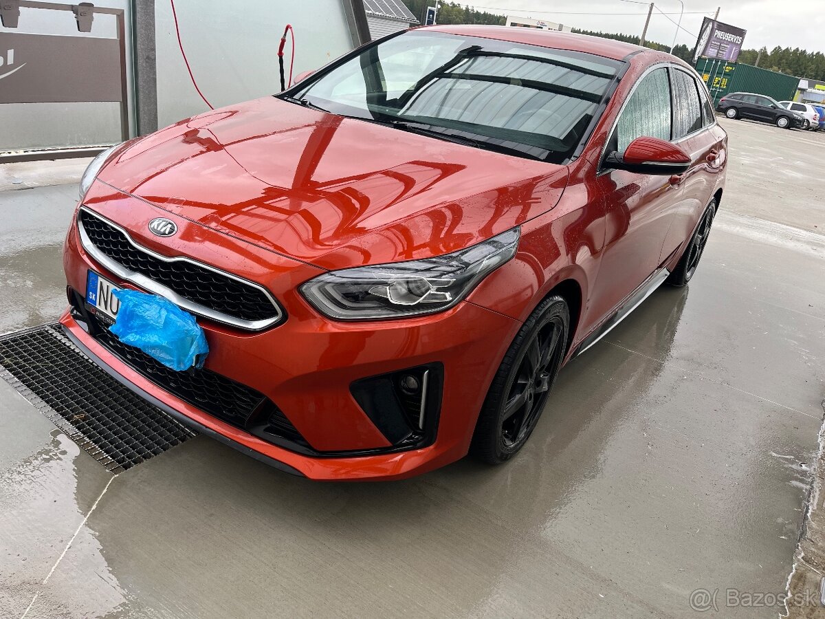 Kia ProCeed