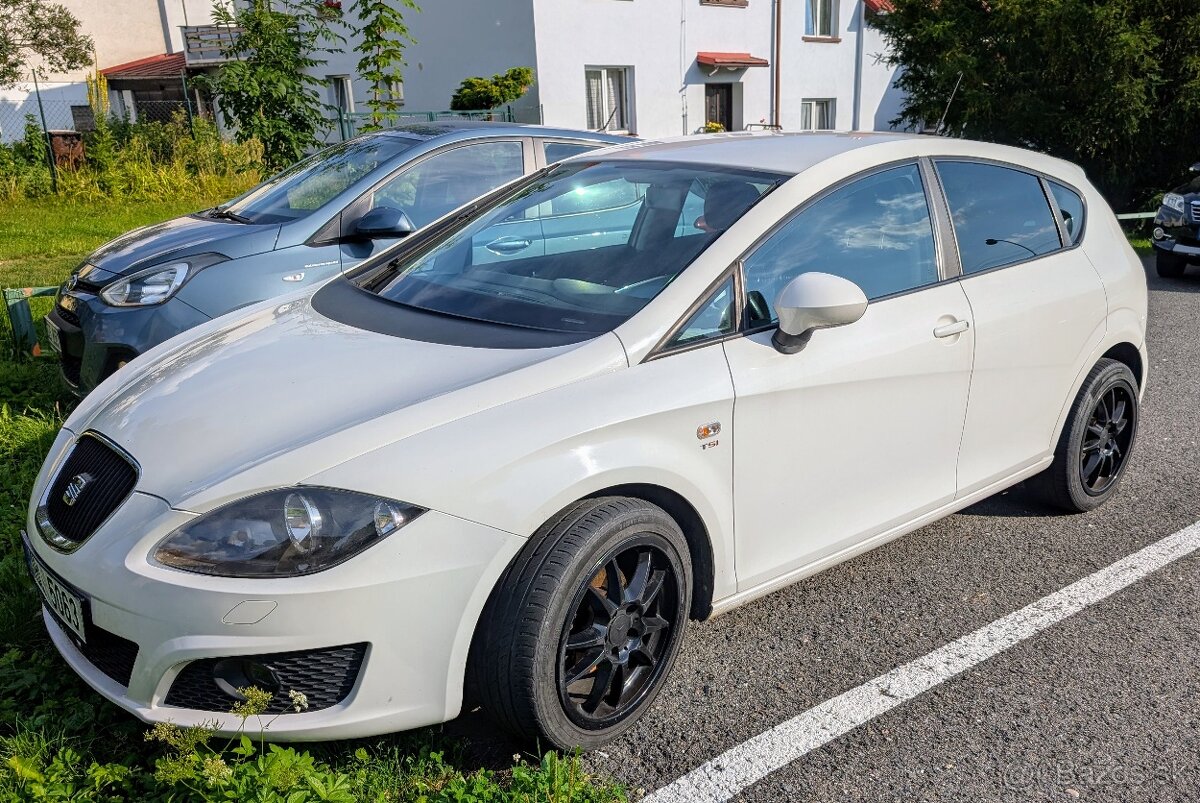 SEAT Leon facelift 2009 180tis nová TK