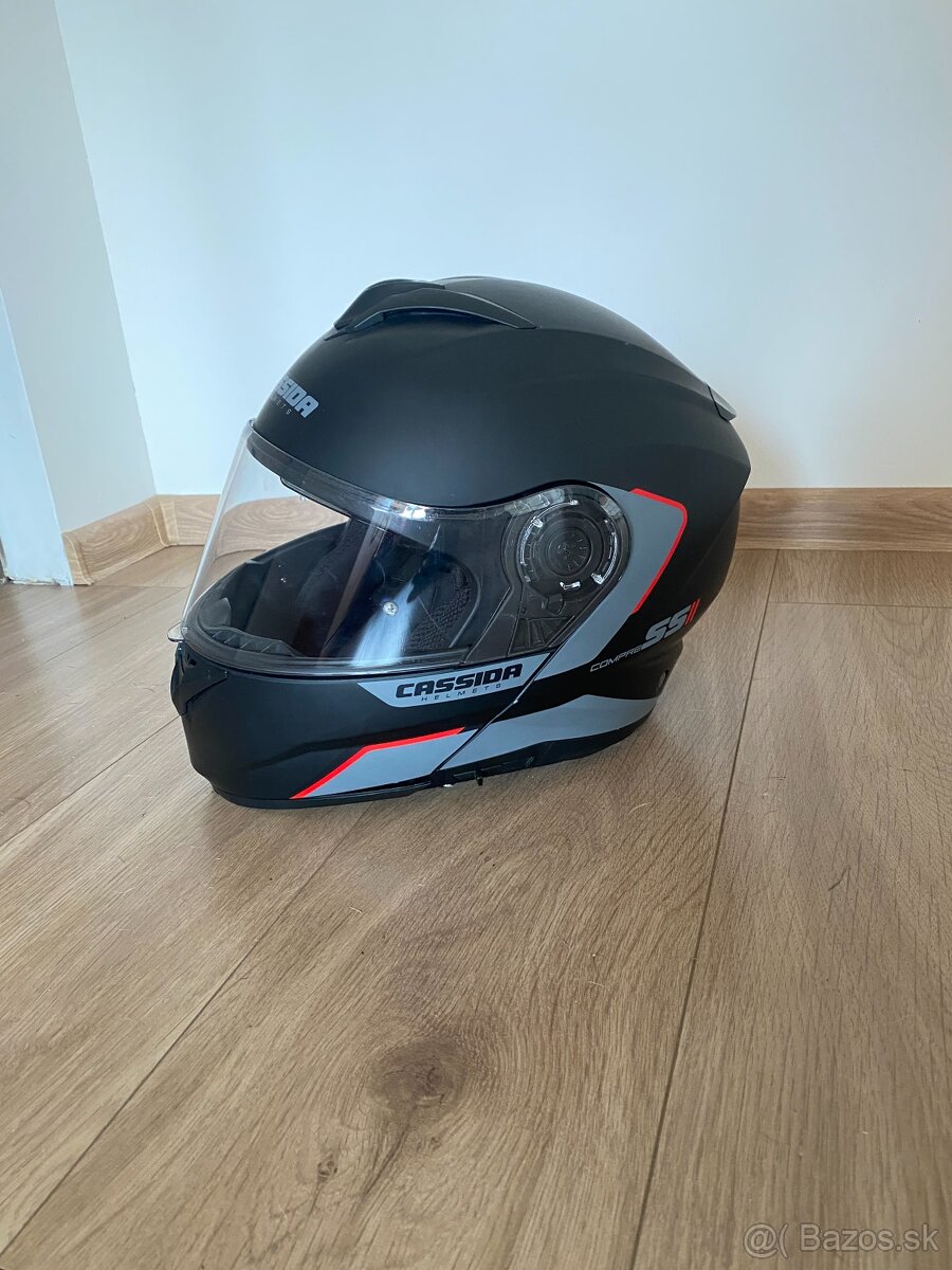 Prilba / helma Cassida, xl