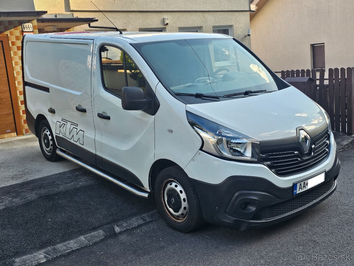 RENAULT TRAFIC  97.700 km