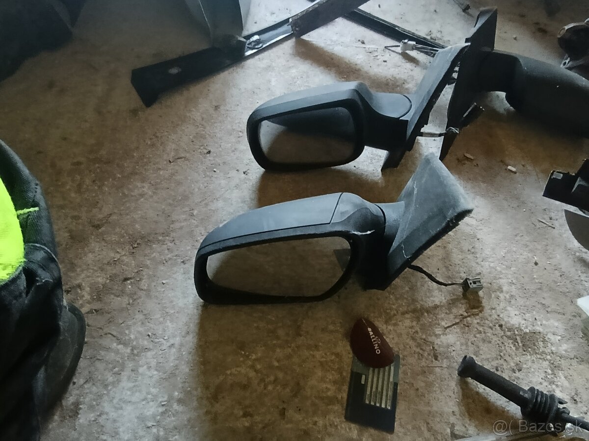 Spätné zrkadlá Ford miesta mk6 2002-08