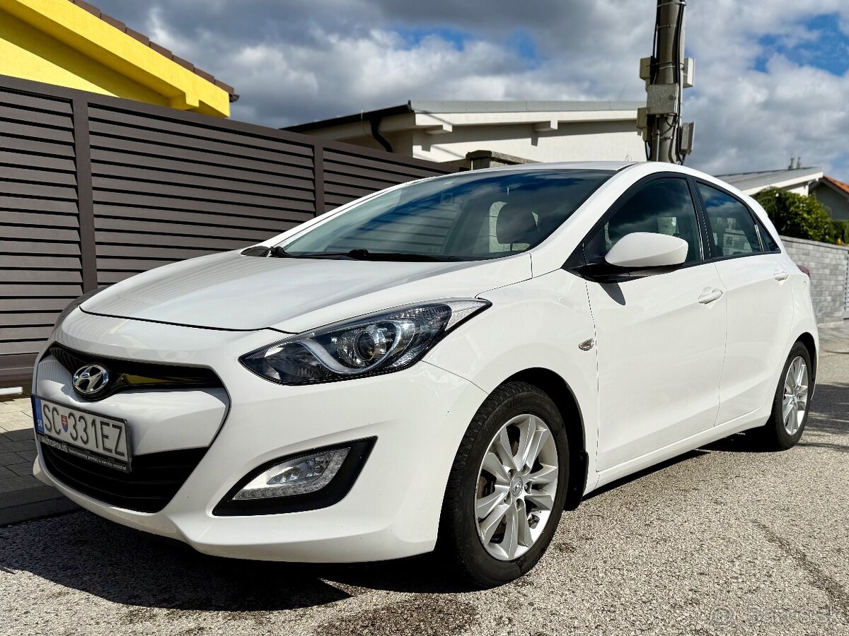 Hyundai i30 1.4i MPI DOHC CVVT Family
