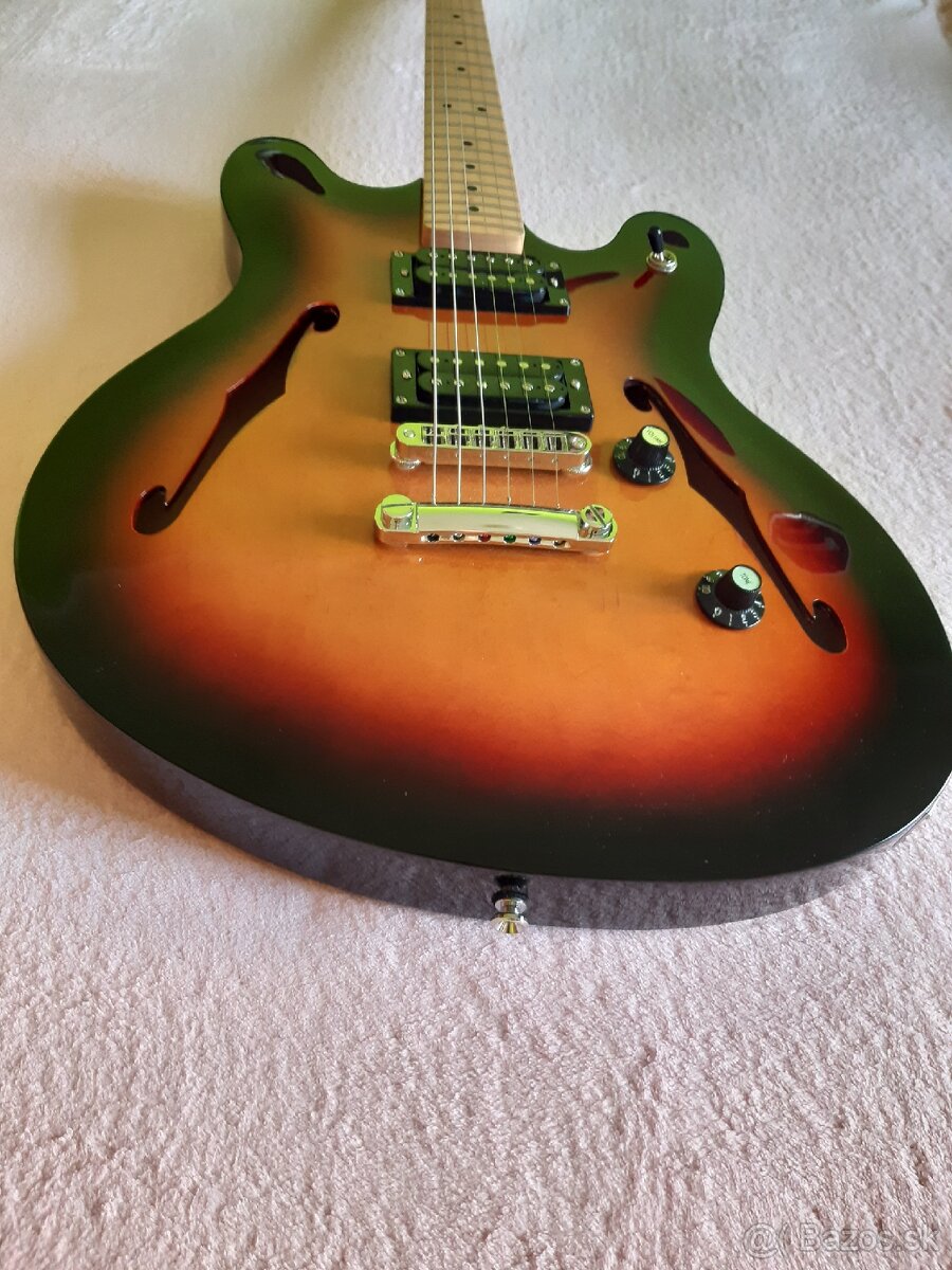 Squier starcaster
