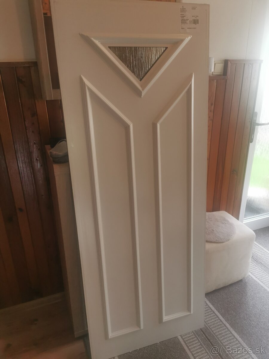 Výplň do vchodových dverí