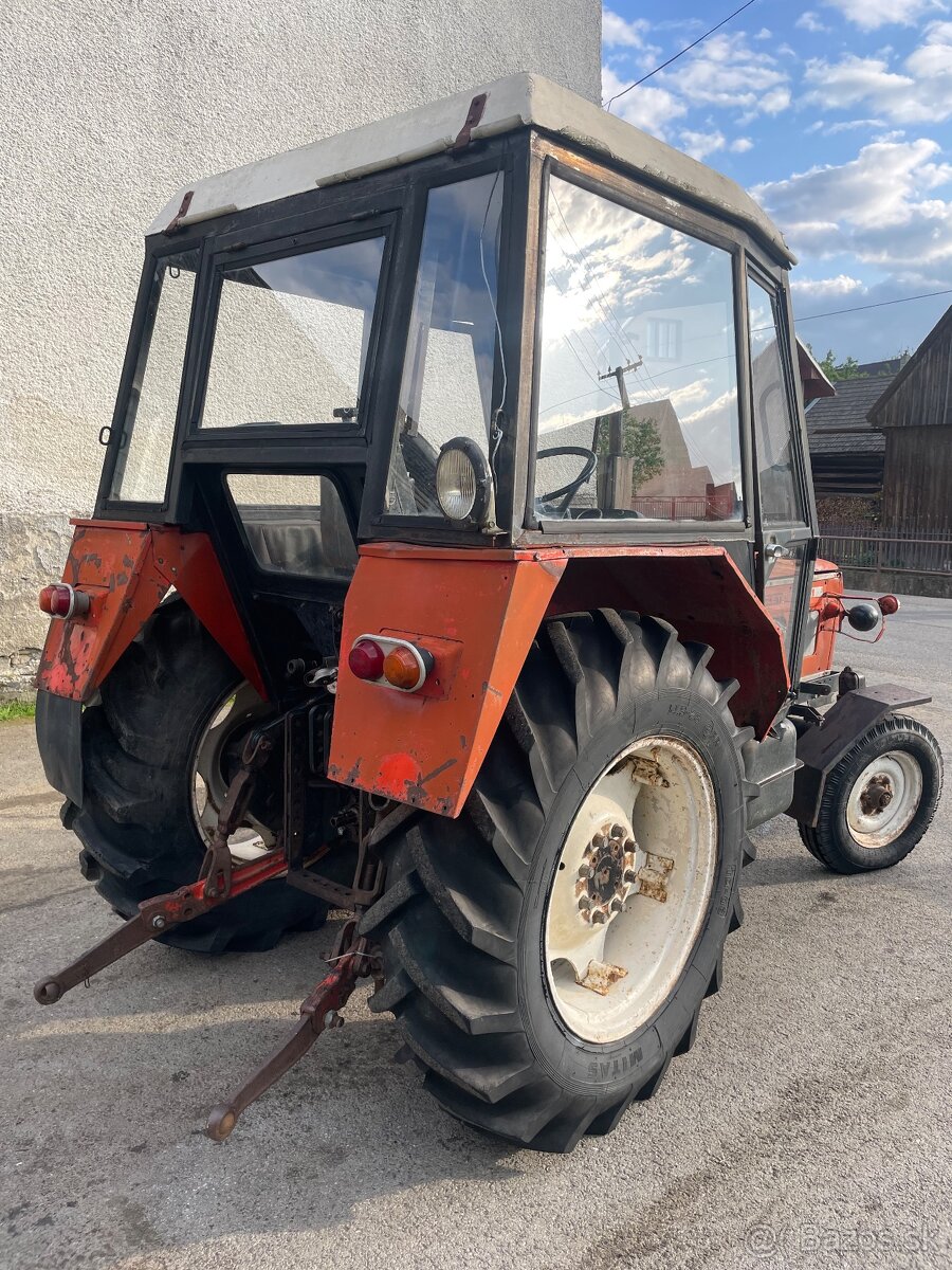 Predám traktor ZETOR 6011