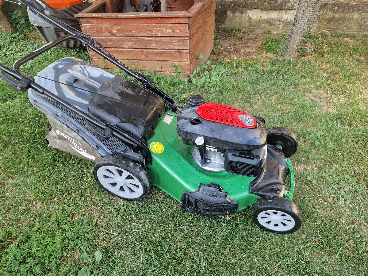 Predám kosačku Honda