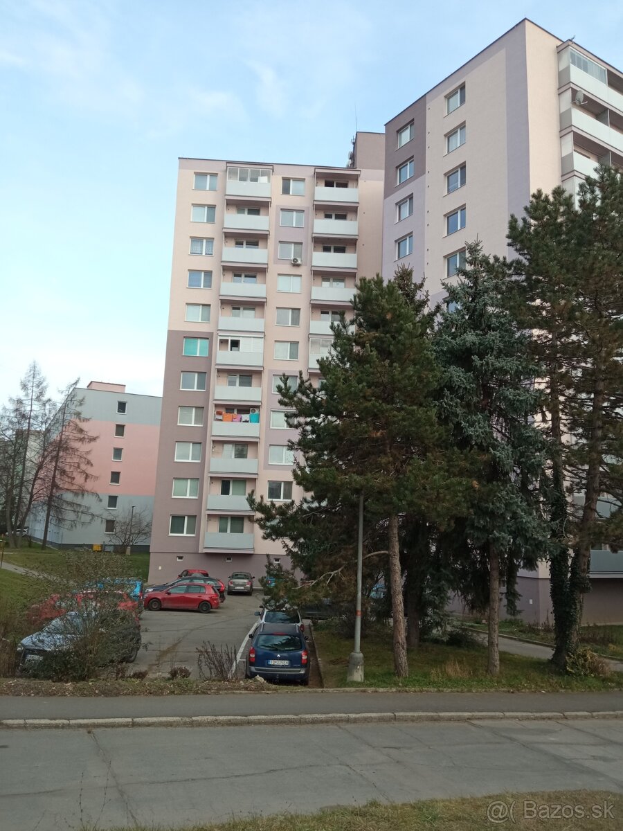 Na predaj 1-izbový byt
