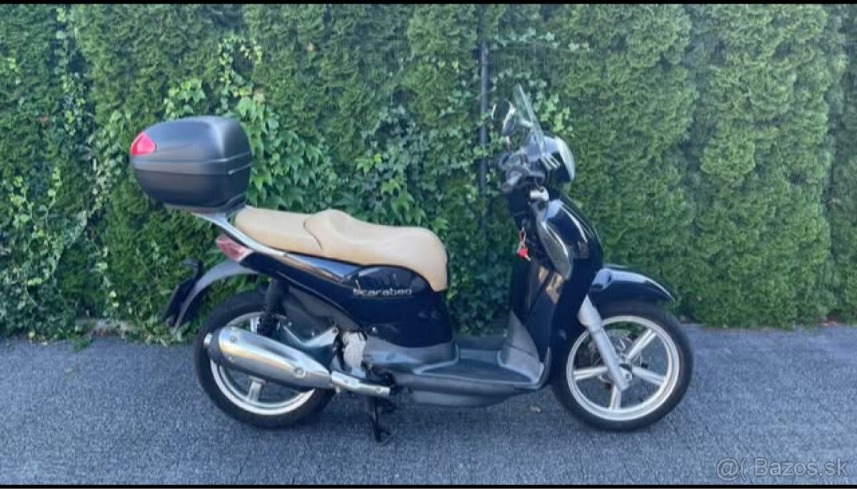 Skúter Aprilia Scarabeo 125
