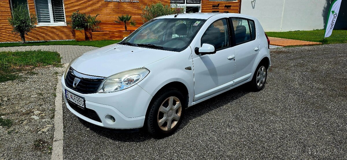 DACIA SANDERO 1.6 Ambiance