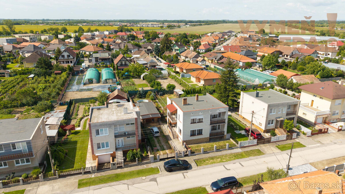 VYMEŇ SUSEDA - VEĽKÝ RODINNÝ DOM S POTENCIÁLOM A VEĽKOU ZÁH