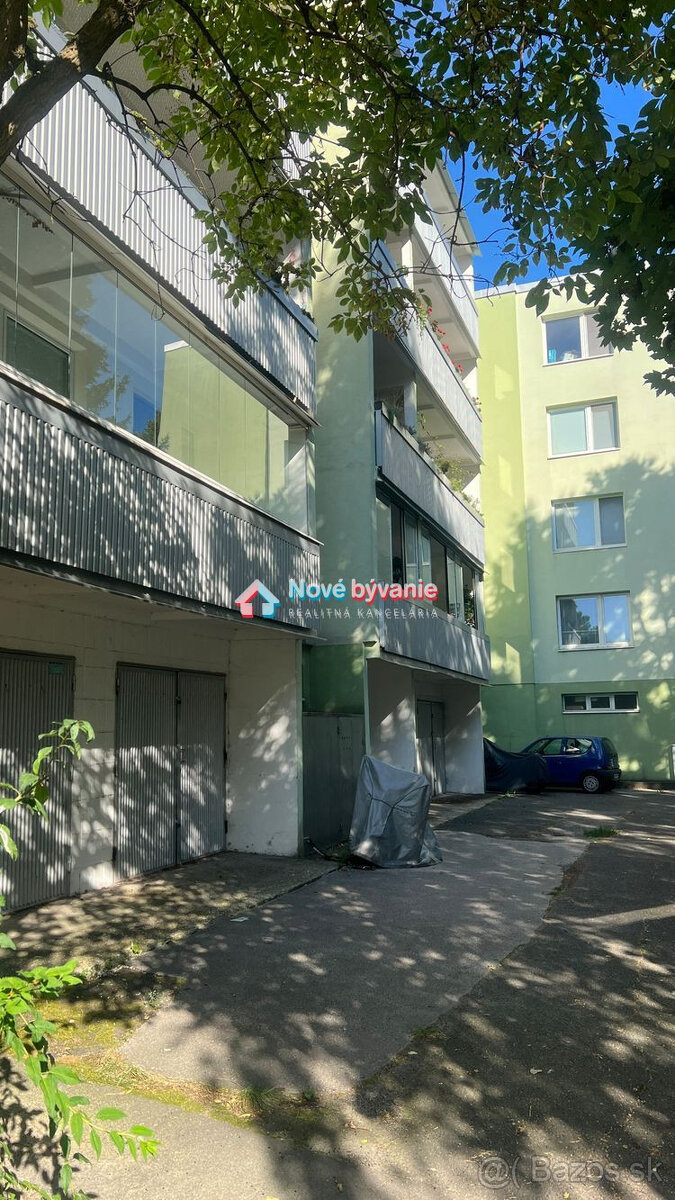 NA PRENÁJOM 4 IZB BYT-DUBRAVKA- 3 NEPROCHODNÉ MIESTNOSTI