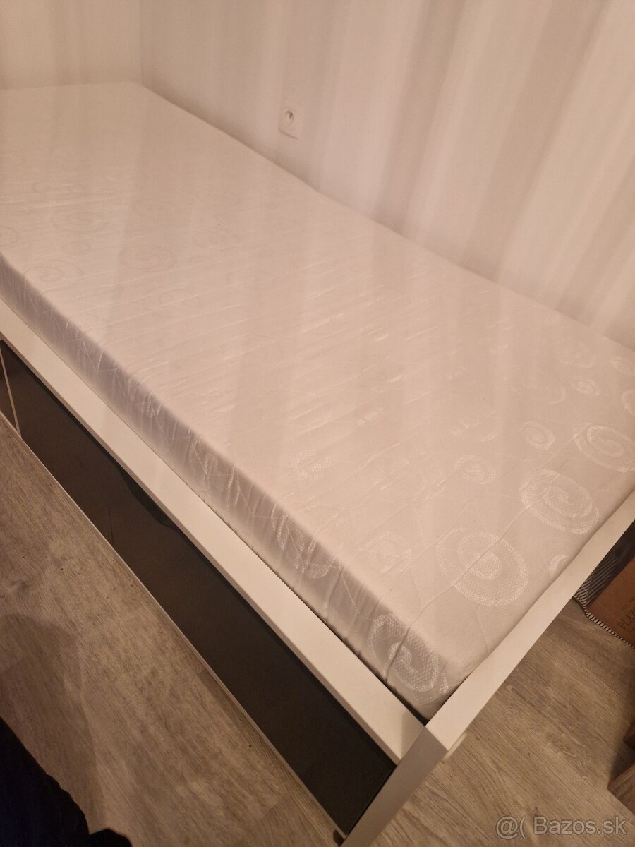 Ikea postel - ZNIŽENA CENA