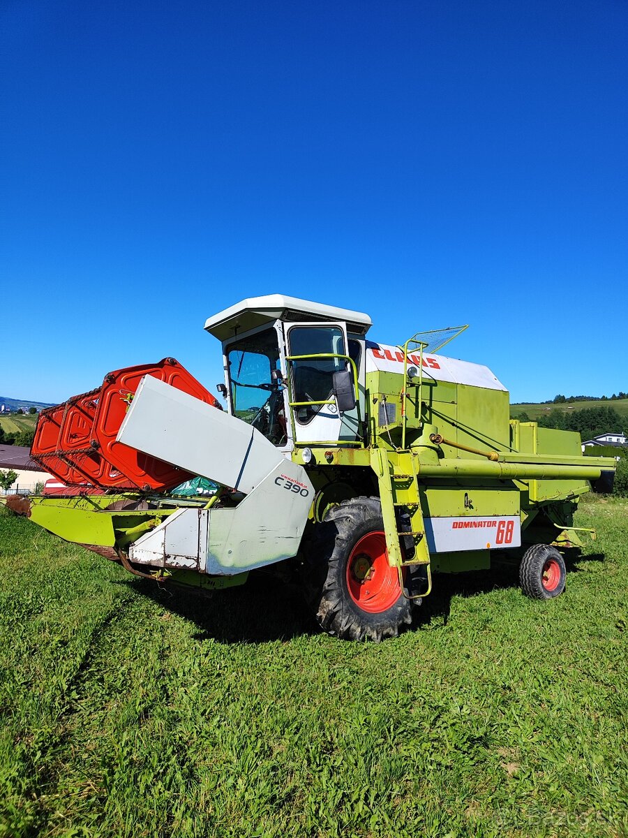 Claas kombajn