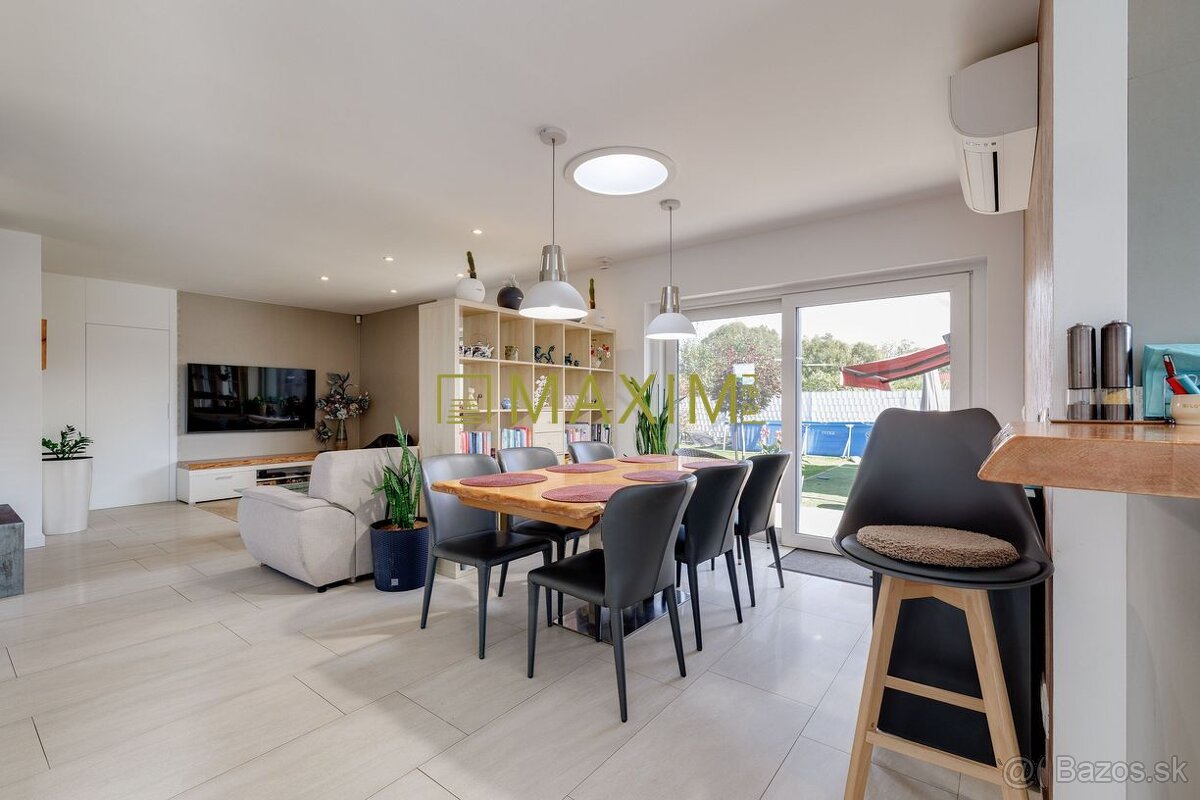 Elegantná novostavba 4,5-izbového domu v tichej časti Malaci