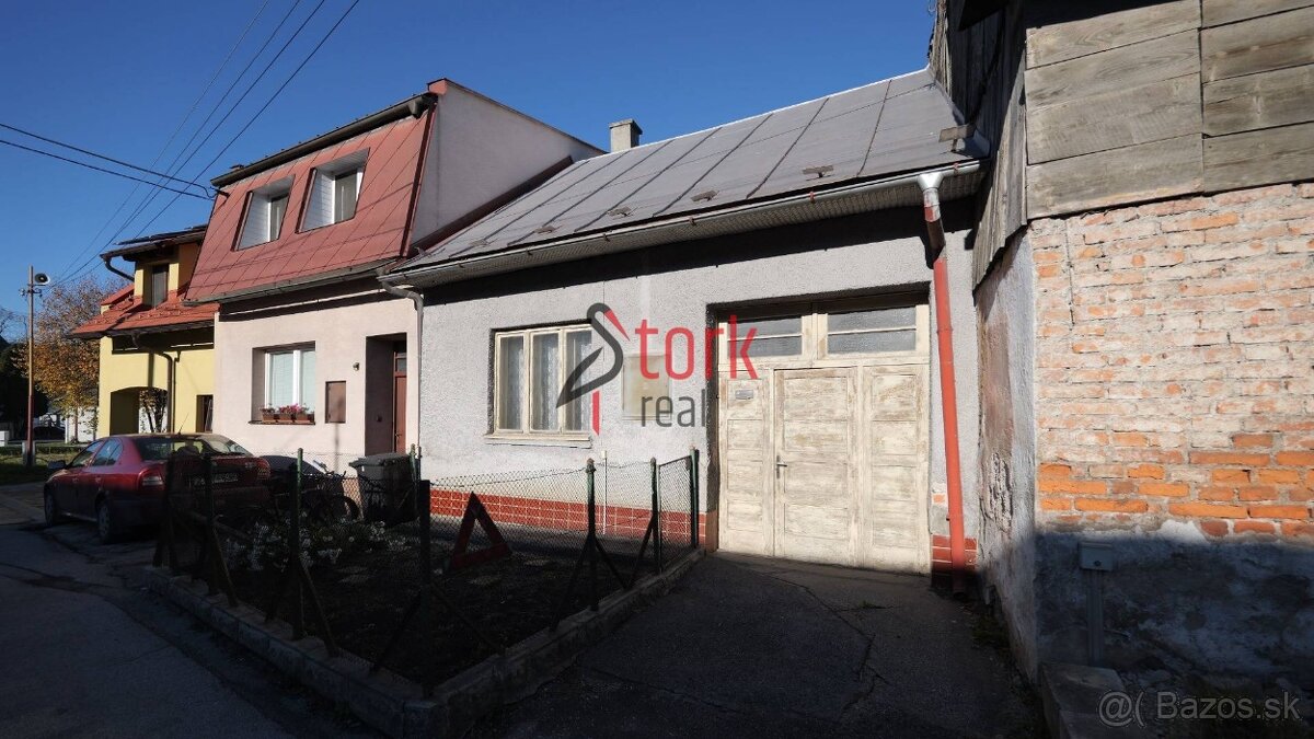 Menší rodinný dom len pár metrov od centra mesta Rajec