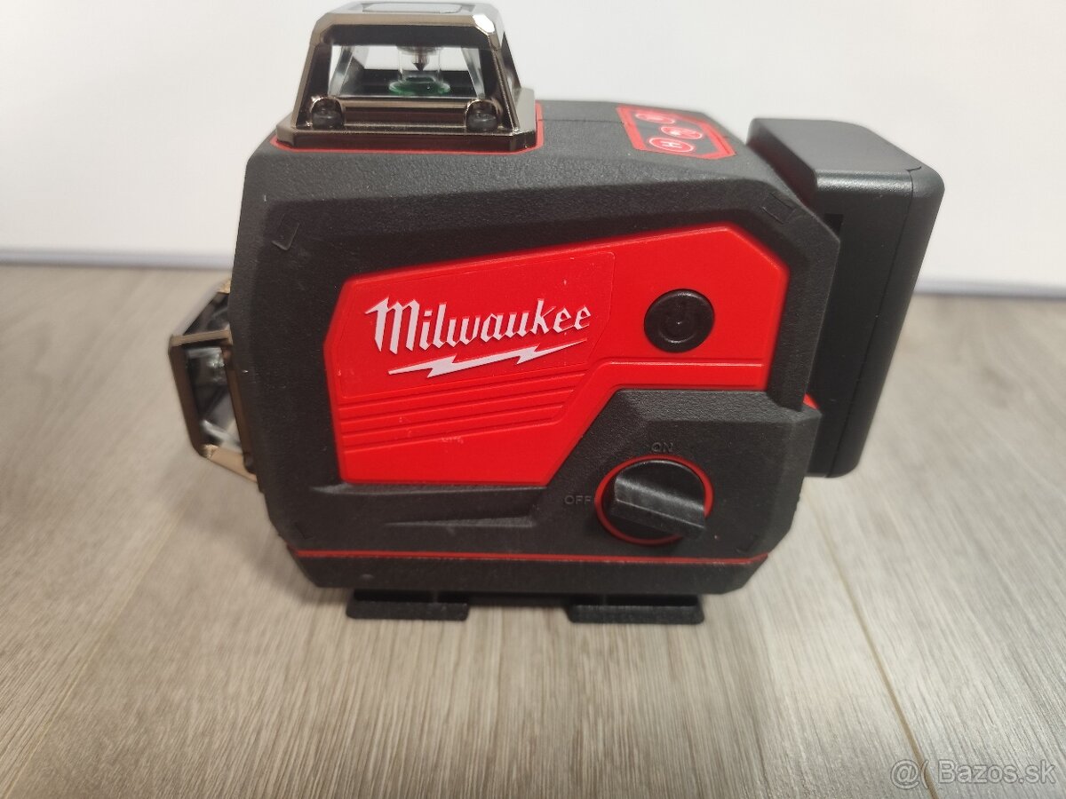 Milwaukee laser