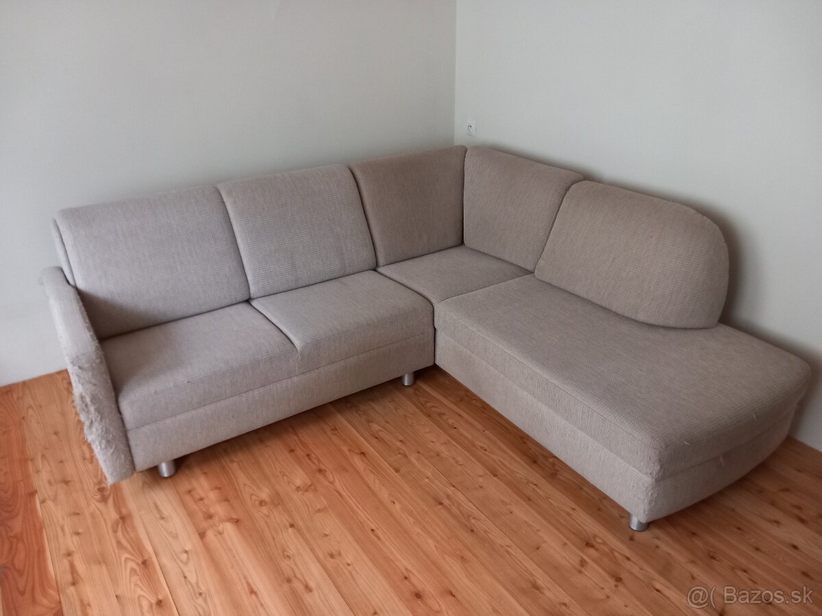 Predám gauč Sedda, Rakúsko