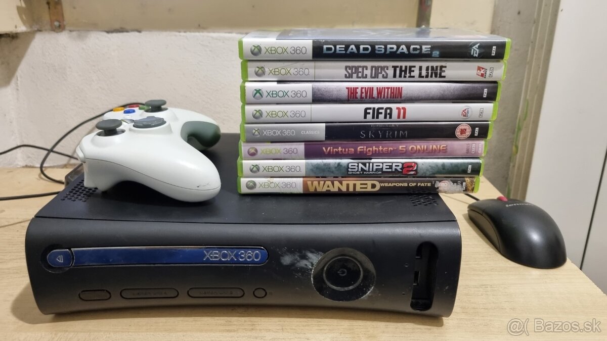 Xbox 360 + hry + joypad a káble - aj vymením