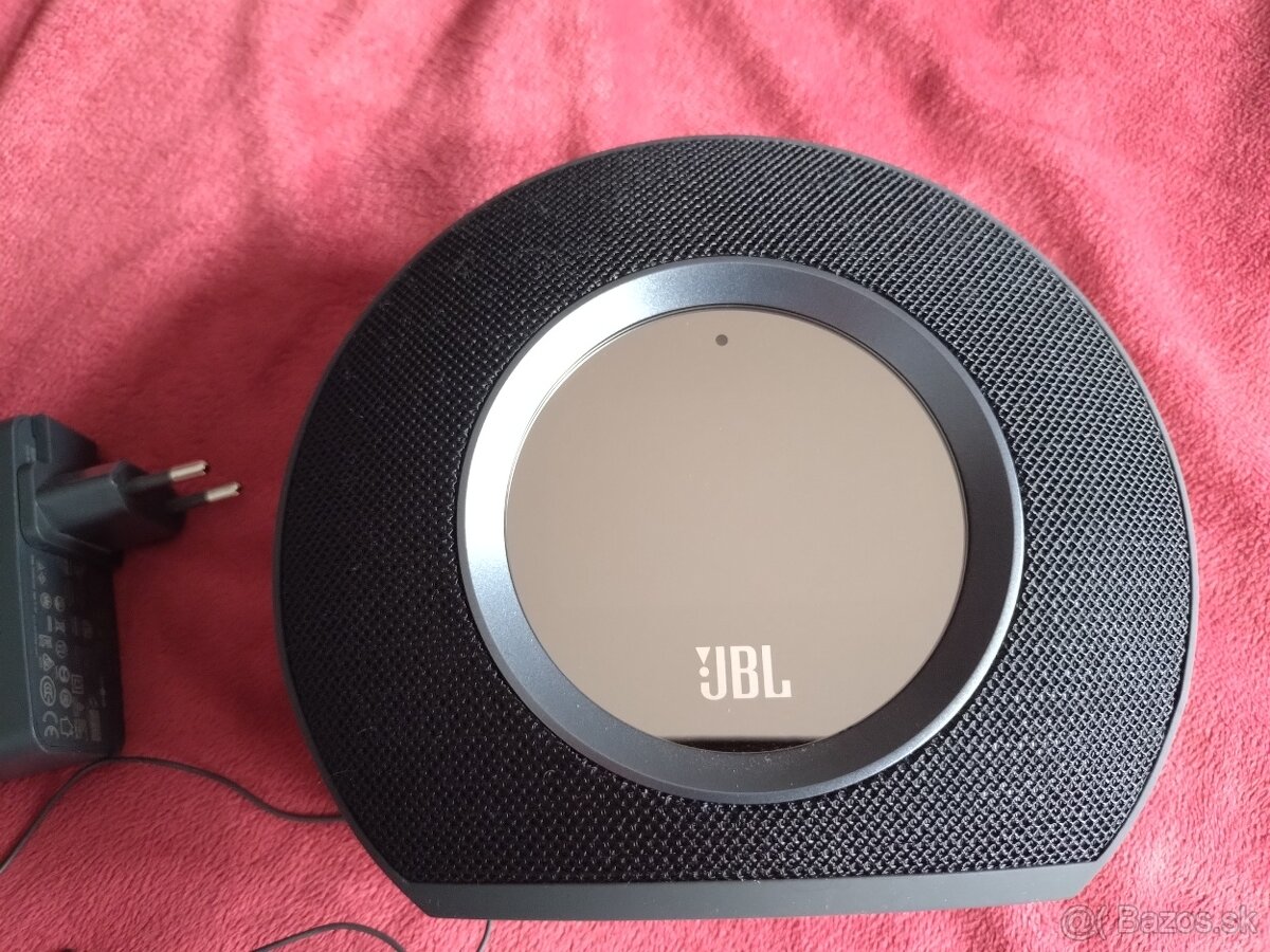 Rádiobudík JBL