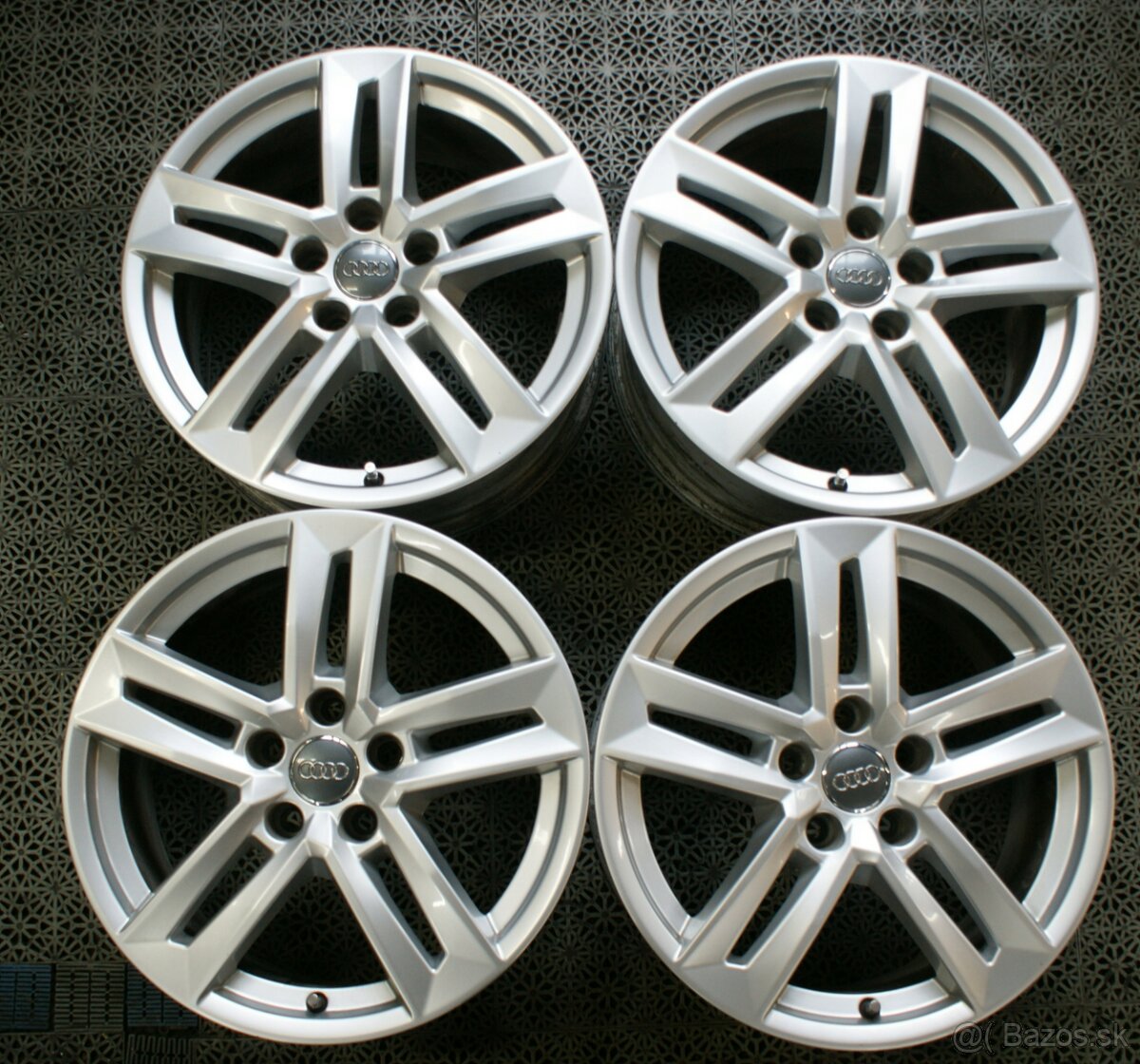 Sada diskov Audi A3, A4, A5, A6, Q3 R17