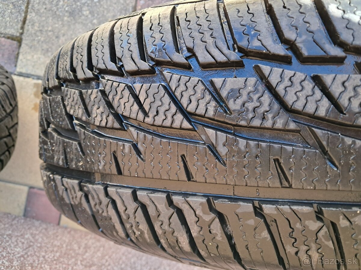 Pneumatiky 205/70 R15 H