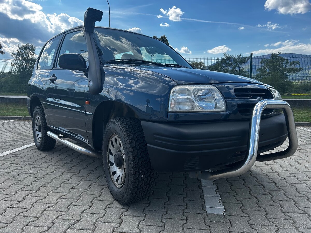 Suzuki 4x4 grand vitara benzín