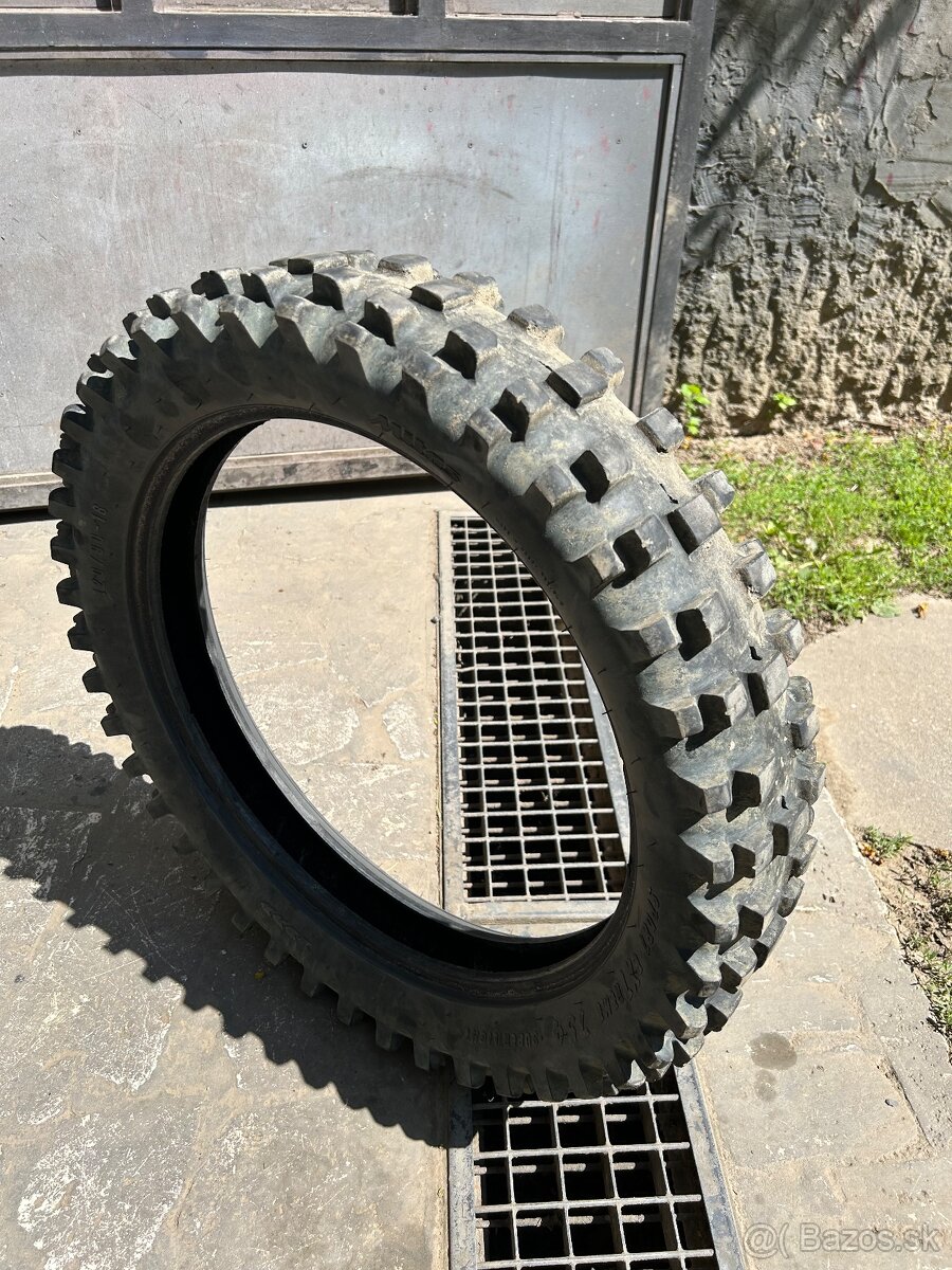 Pneu