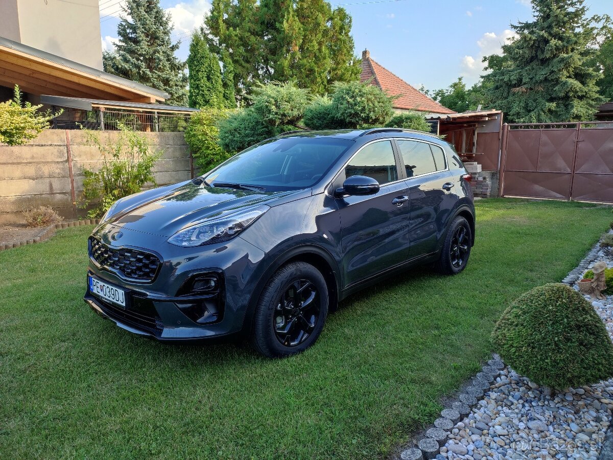 Iba 65 000km,1majiteľ, Black edition,r.v 2021