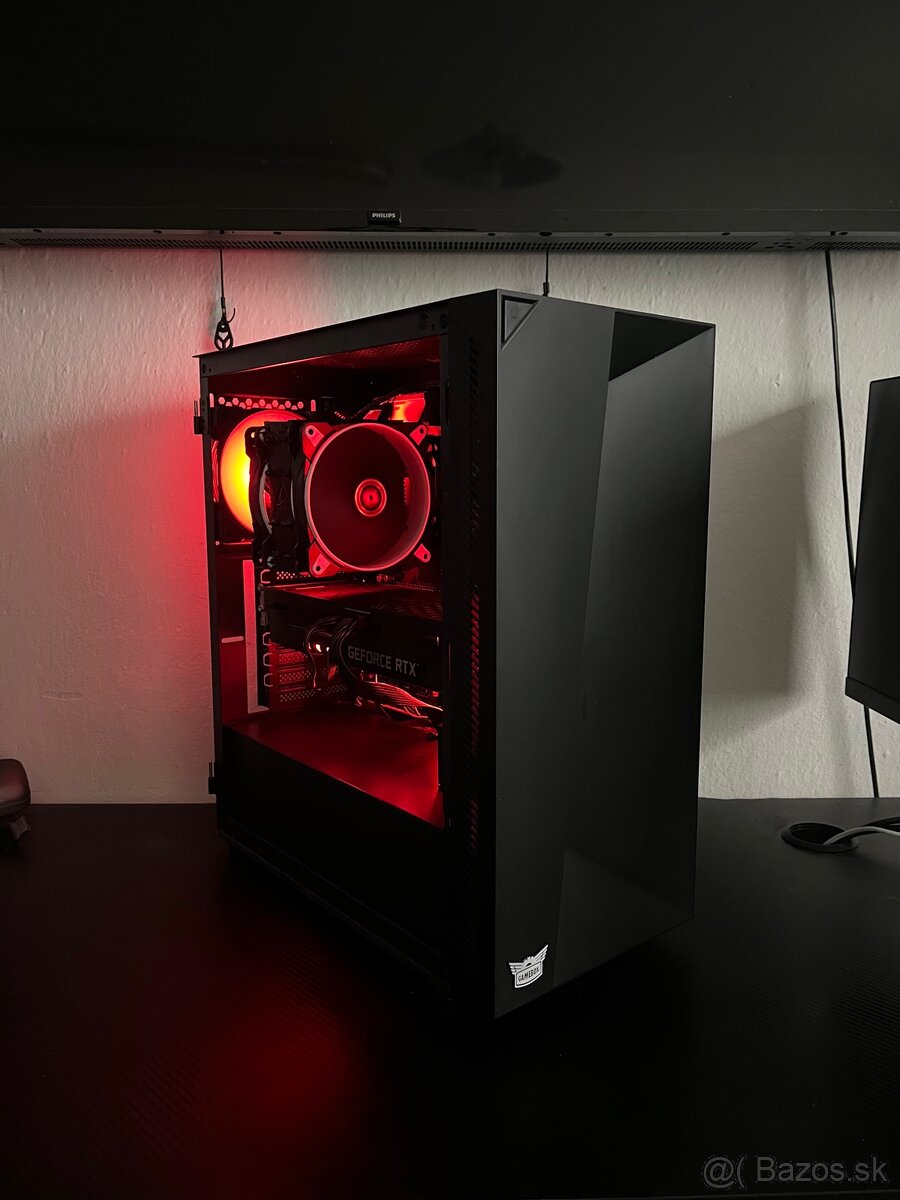 Ryzen 7 3700X , RTX 3070 8gb, 32gb ram, NVME 500gb + 1tb hdd