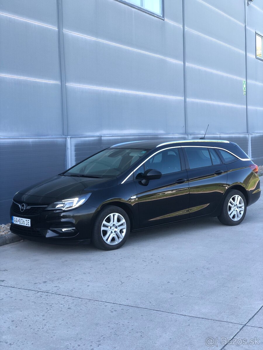Na predaj Opel Astra 1.5 CDTI 2020 výborný stav