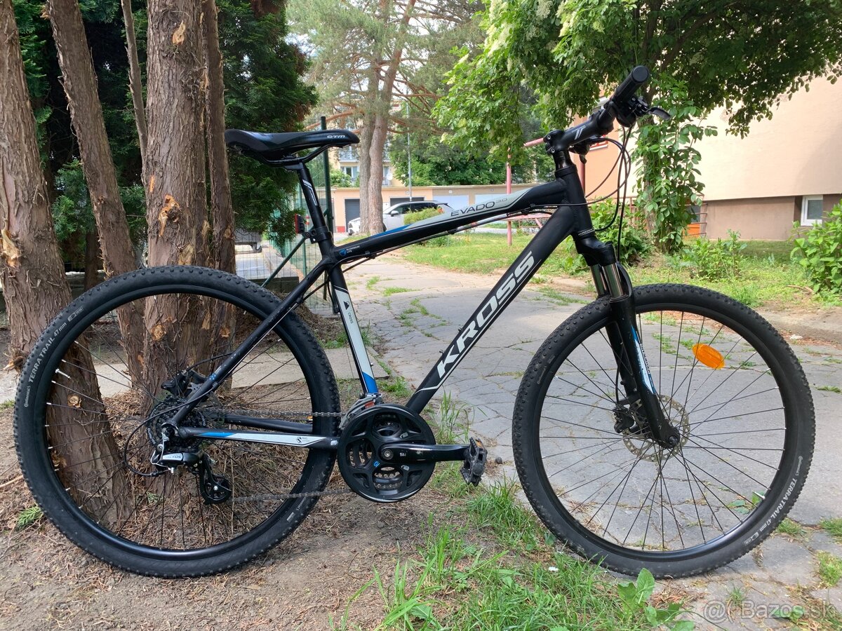 bicykel KROSS Evado 3.0
