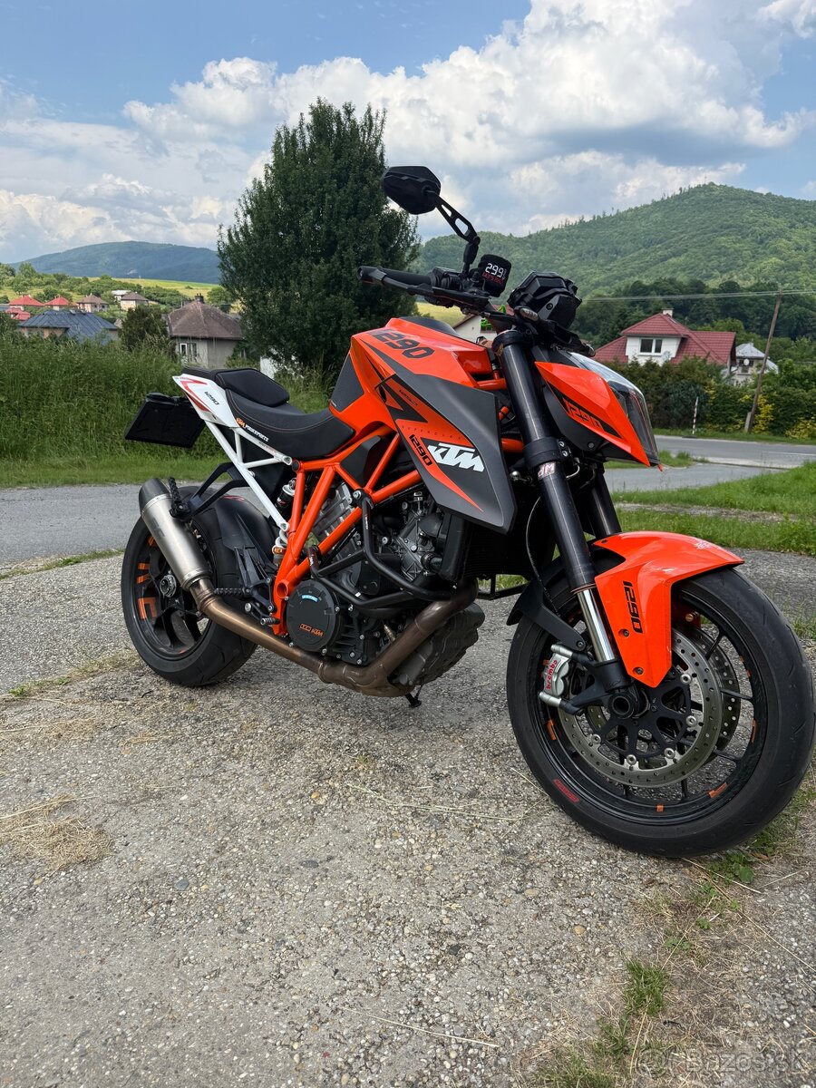 KTM Superduke 1290