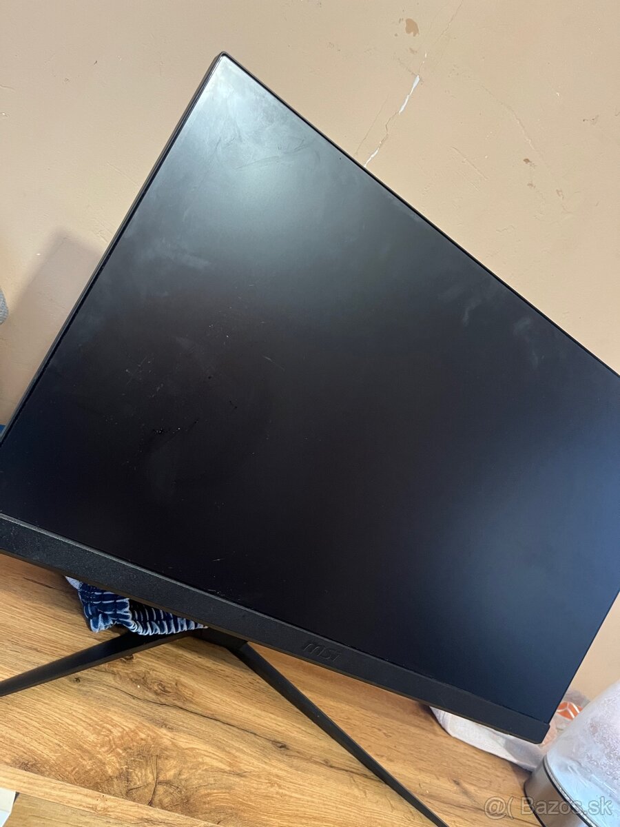 Herny monitor msi