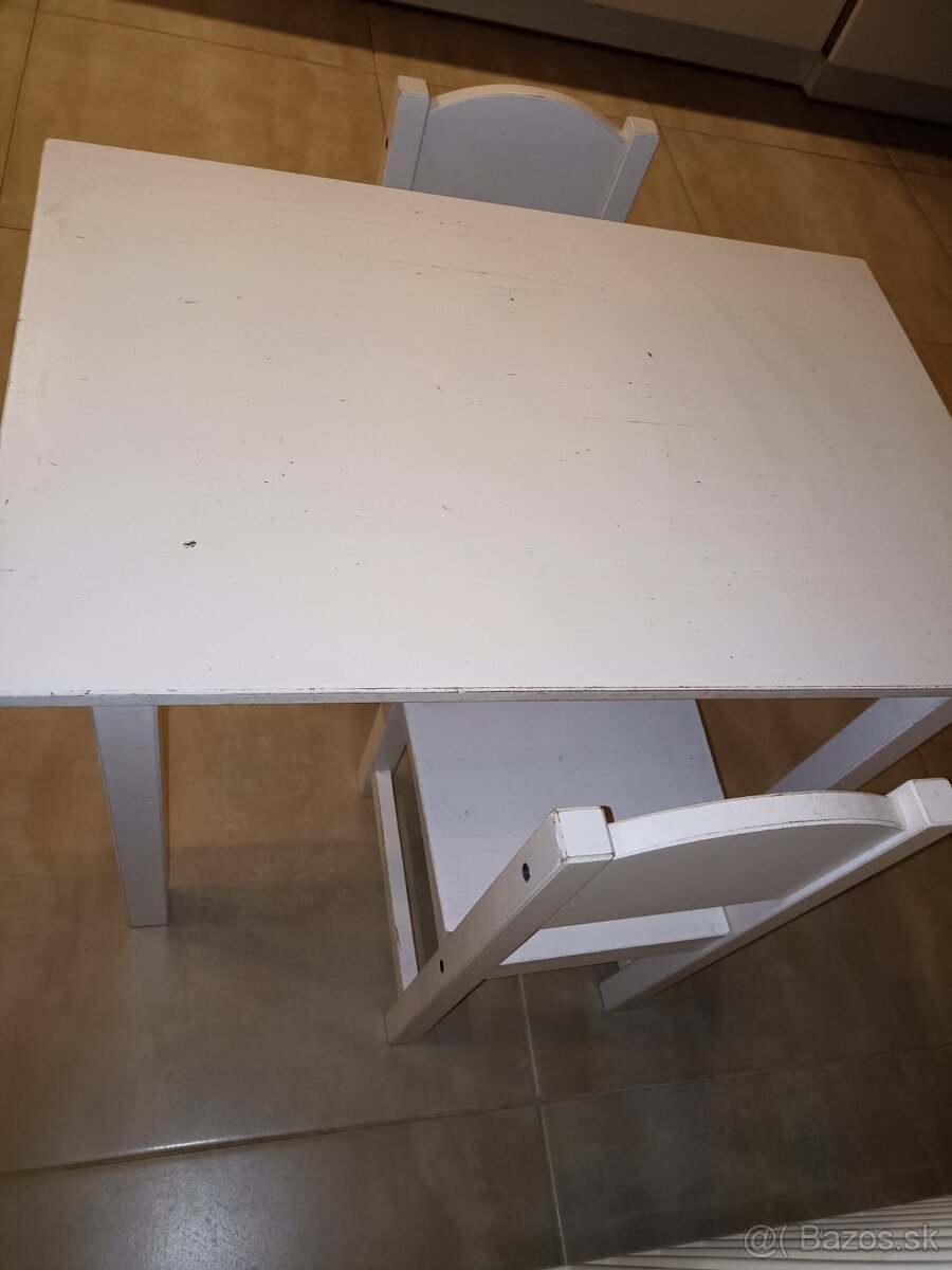 Detský stôl a stoličky IKEA